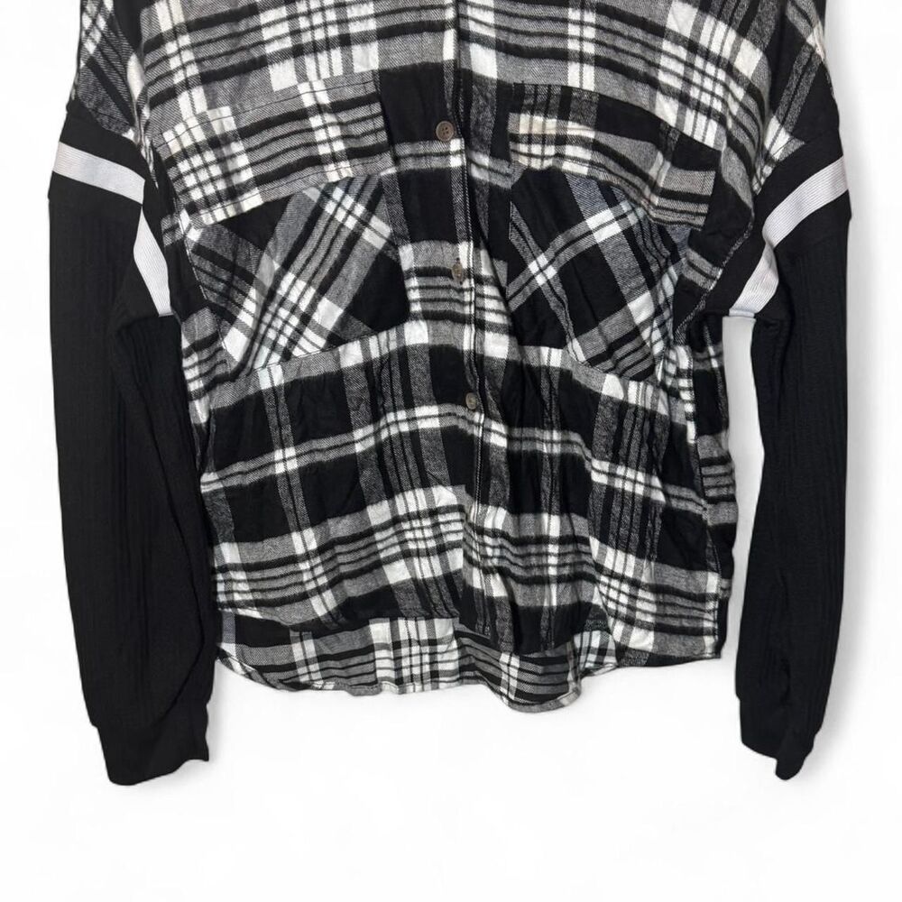 SO Juniors Small Plaid Flannel Shirt Grunge Cozy Edgy Academia Goth Casual Comfy - Picture 3 of 6